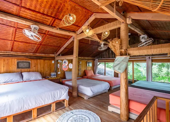 Toce House Tả van
